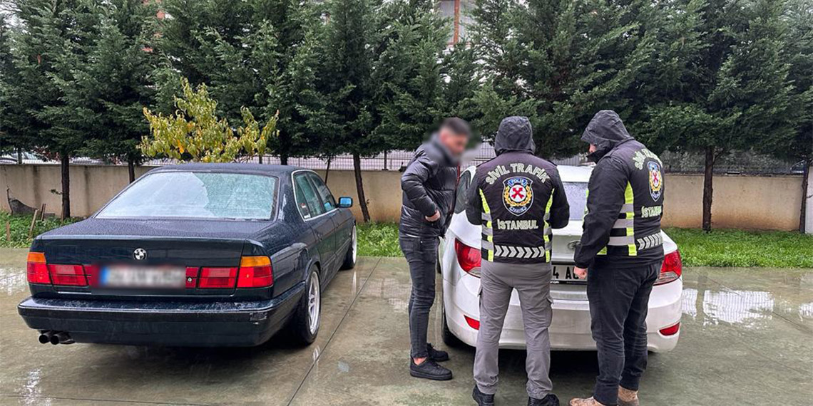 Gaziosmanpaşa'da lastik yakarak drift yapan sürücüye ceza