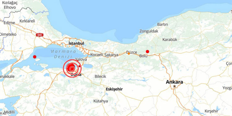 İstanbul'da korkutan deprem