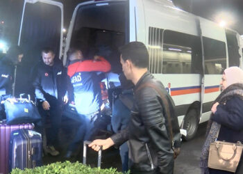 Gazze'den Mısır'a tahliye edilen 130 kişilik kafile İstanbul'da