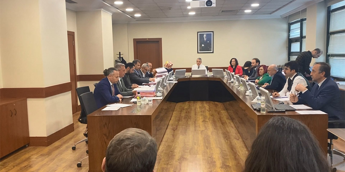 İSPARK açık otoparkının bulunduğu arsa satıldı