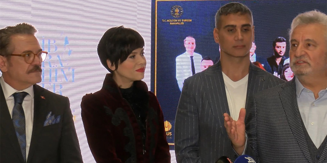 İbrahim Erkal anısına Hürmet konseri