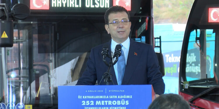 Depremin yarattığı endişe İstanbulluları etkiledi