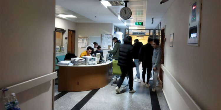 Isparta'da KYK yurdunda kalan 110 öğrenci zehirlendi