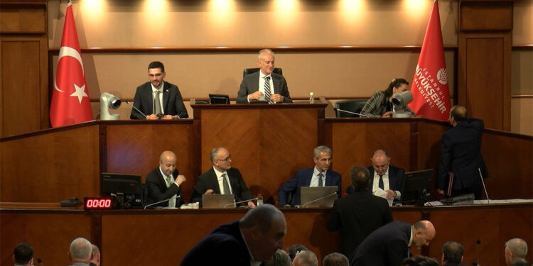 İstanbul'da mezar fiyatlarına zam yapıldı