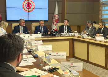 İsveç'in NATO'ya üye olmasına ilişkin protokol TBMM'de kabul edildi