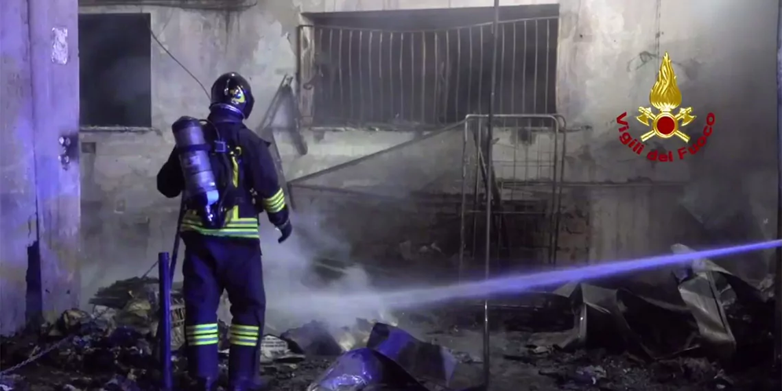 İtalya'da hastanede yangın; 4 ölü