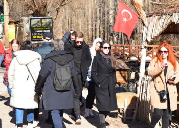 Ihlara Vadisi'nde turist yoğunluğu yaşanıyor