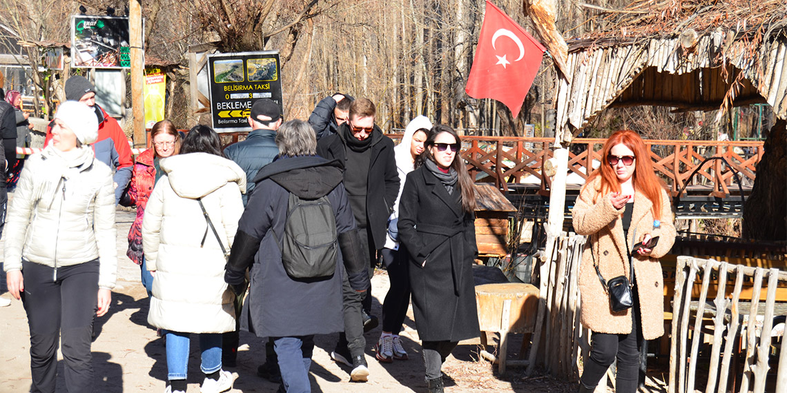 Ihlara Vadisi'nde turist yoğunluğu yaşanıyor