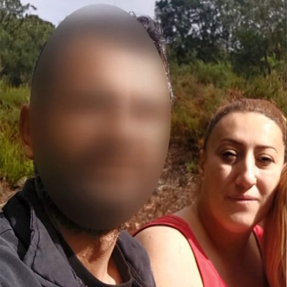 Fatih'te tekstil atölyesinde işçi olarak çalışan Hülya Yıldırım 20 yıllık iş arkadaşı M.R.B tarafından kar vaadiyle 280 bin lira dolandırıldığını öne sürdü.