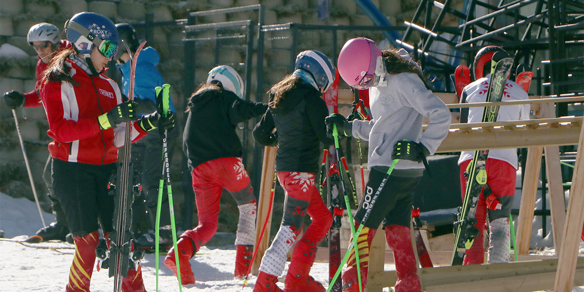 Palandöken Kayak Merkezi'nde yılbaşı hazırlıkları tamamlandı