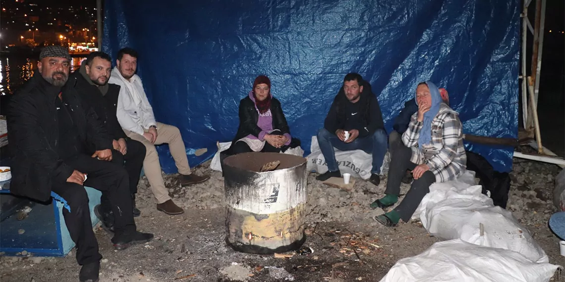 Kayıp gemi personelini arama çalışmaları 25'inci gününde