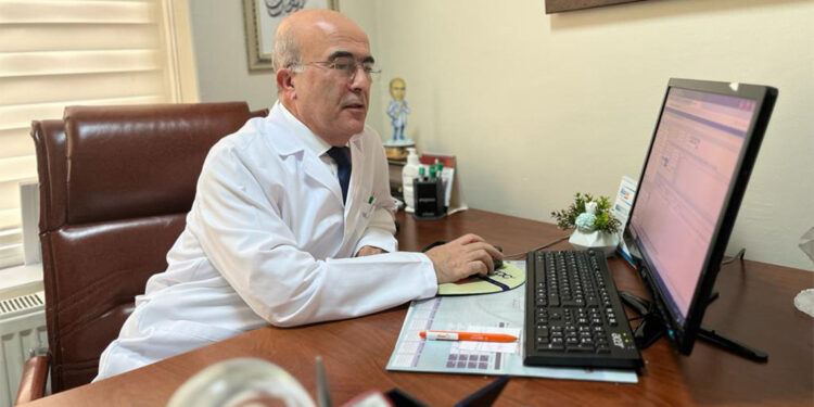 Kök hücre naklinden sonra iyileşmiş 6 HIV vakası var