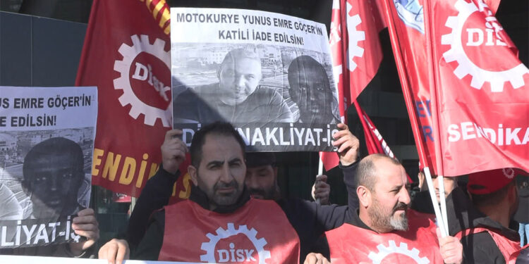 Somali İstanbul Konsolosluğu önünde protesto