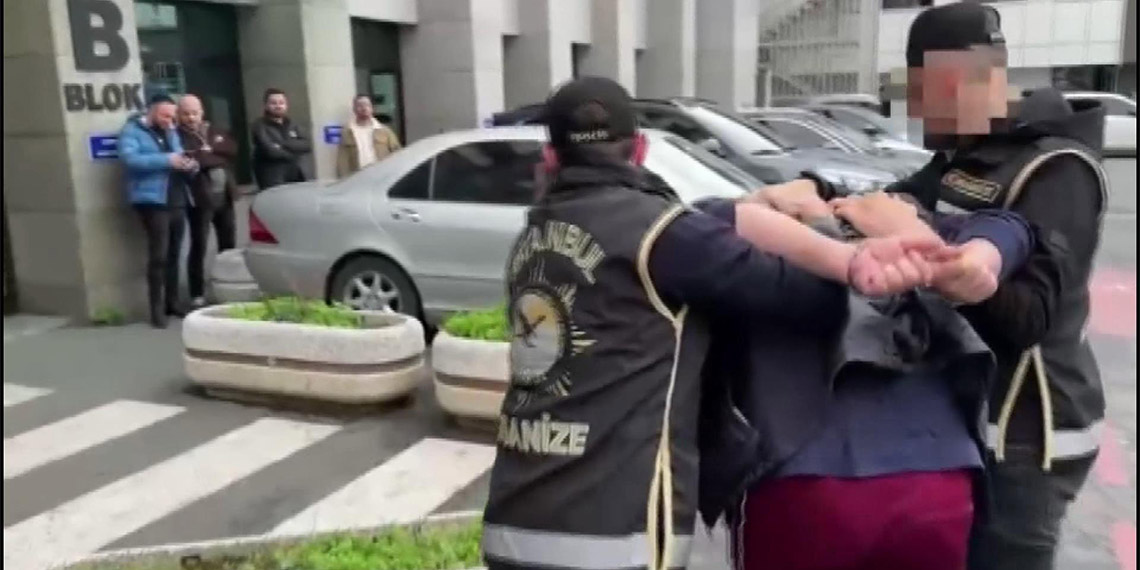 Mavi bültenle aranan organize suç örgütü yöneticisi yakalandı