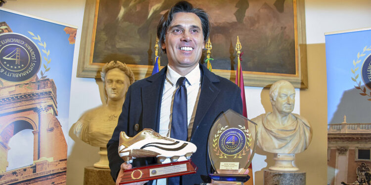 Montella, Akdeniz Mükemmeliyet Ödüllerine layık görüldü