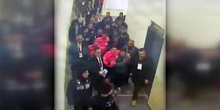 Rizespor maçının sonrasındaki koridor görüntüleri paylaşıldı