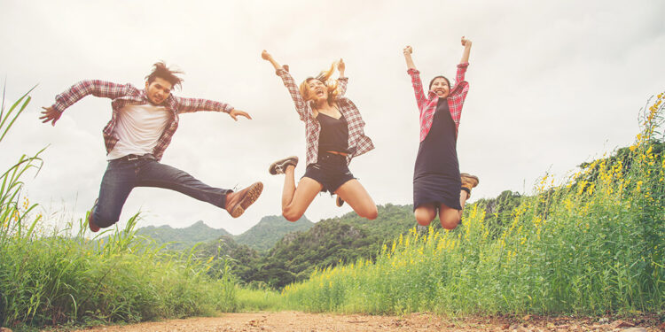 Yalan dünyada geriye kalan hoş bir seda