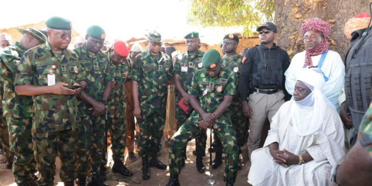 Nijerya Hava Kuvvetleri yanlışlıkla bir köyü bombaladı