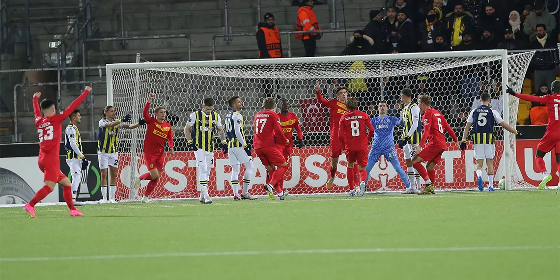 Uefa avrupa konferans ligi h grubu 5'inci maçında danimarka ekibi nordsjaelland fenerbahçe'yi 6-1 mağlup etti.  