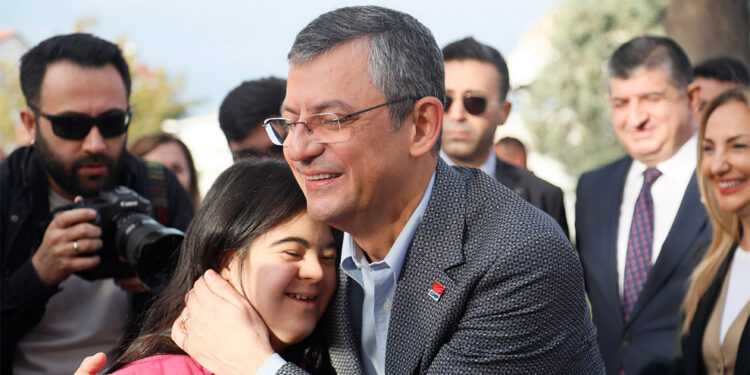 Özgür Özel yerel seçim için ilk adayını açıkladı