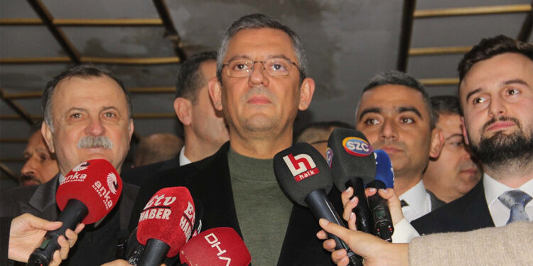 Süper Kupa adı Atatürk Stadı olmayan bir yerde oynanamaz