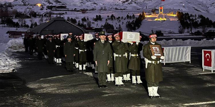 Şehitlerimiz, Pençe-Kilit harekat bölgesinden uğurlandı