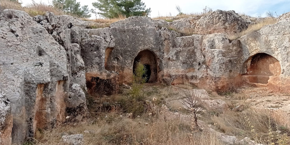 Perre'de, Roma dönemine ait bir kadının rölyefi bulundu
