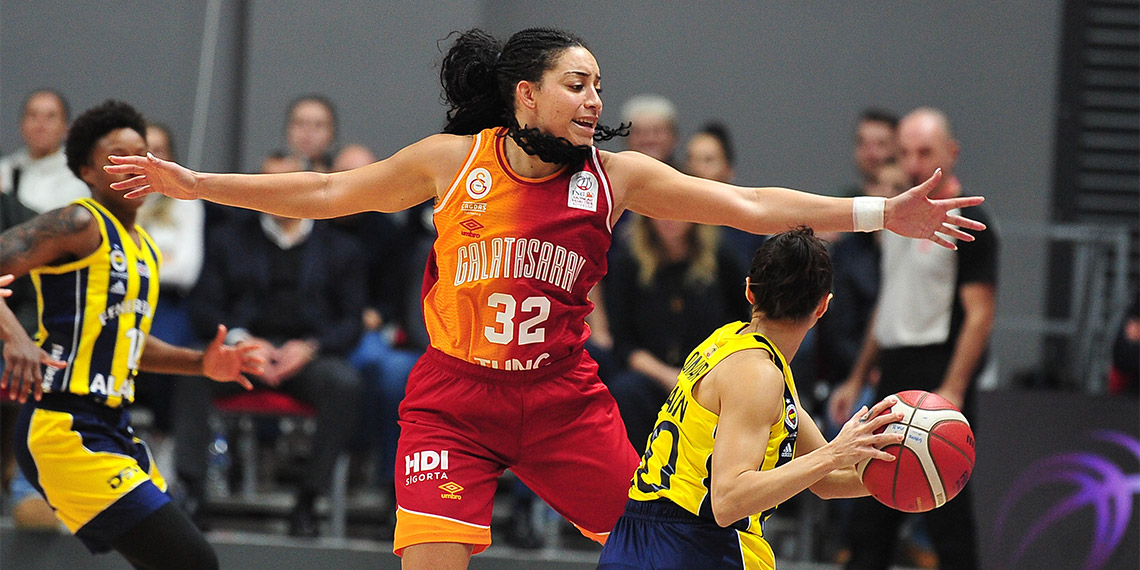 Fenerbahçe, potada kadınlar derbisinin kazananı oldu