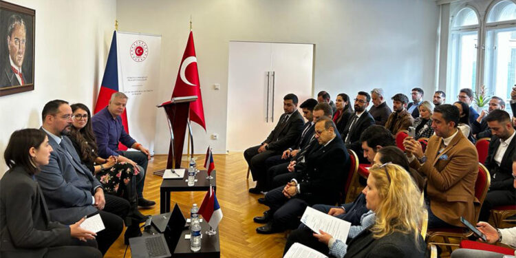 Prag'da “AI Tomorrow Summit Prague” etkinliği düzenlendi