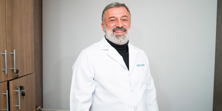 Göğüs ağrısının sebebi kanser semptomu olabilir