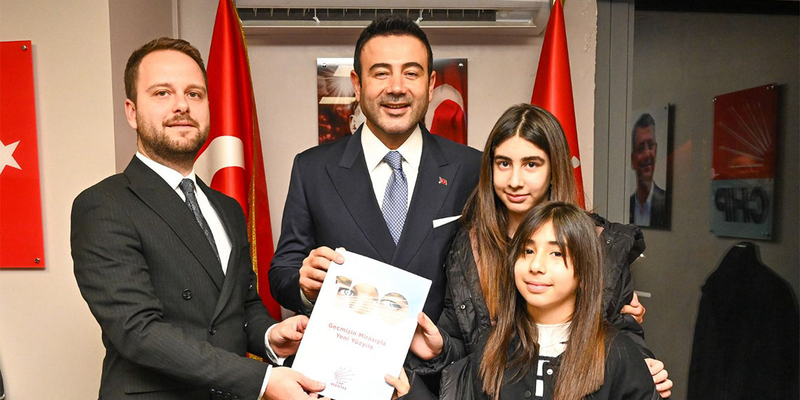 Rıza Akpolat Beşiktaş Belediye Başkanlığı için aday adayı oldu