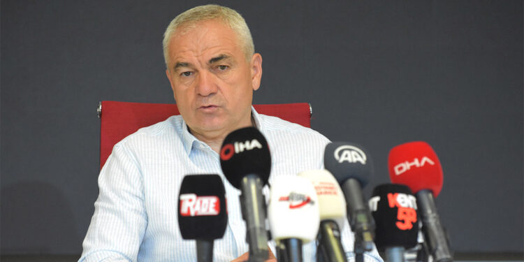 En büyük hedefimiz lig ve Türkiye Kupası