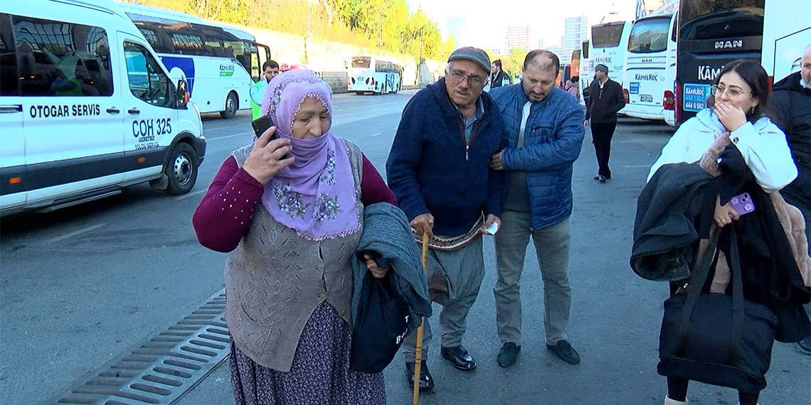 Kuzey Marmara Otoyolunda meydana gelen kazada 10 kişi hayatını kaybederken, 59 kişi yaralandı. Sakarya'daki kazadan yara almadan kurtulan 10 kişi başka bir otobüsle Esenler'deki 15 Temmuz Demokrasi Otogarı'na geldi.