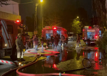 Sancaktepe'de restoranda yangın