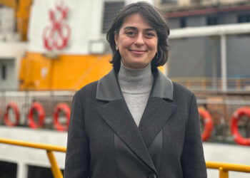 Şehir Hatları'na kadın eli değdi
