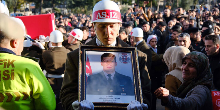 Piyade Uzman Çavuş Abdulkadir İyem'e son veda