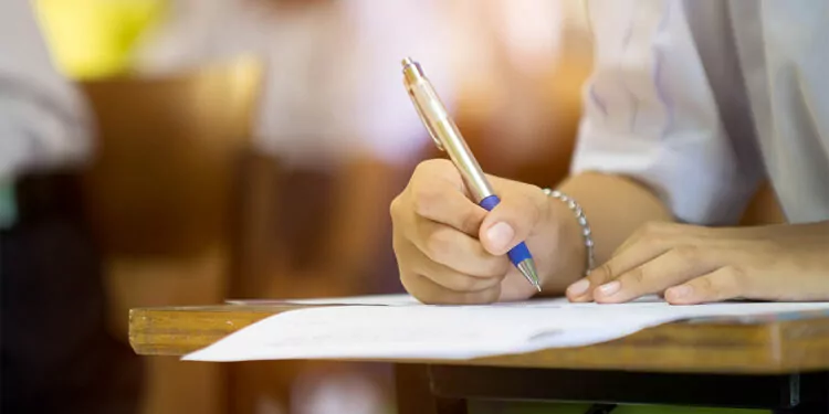 1. 5 milyon aday ücretsiz sınav uygulamalarından yararlandı