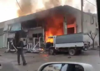 İdlib kent merkezine saldırı; 5 ölü 38 yaralı