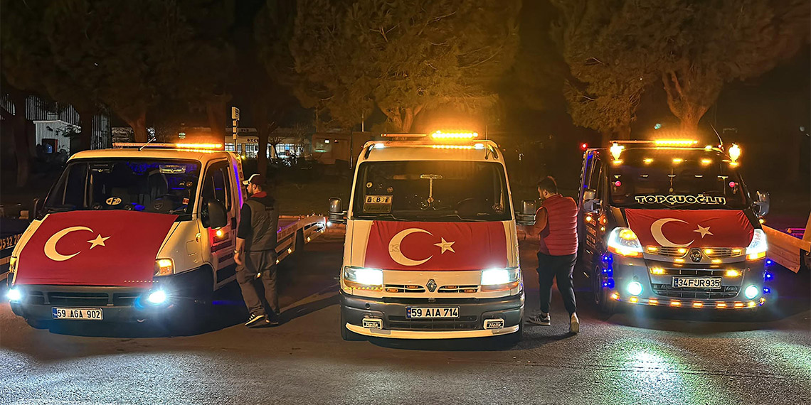 Tekirdağ'da oto kurtarıcılardan "teröre lanet" konvoyu