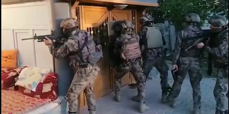 Kahramanlar-36 operasyonlarında 208 şüpheli yakalandı