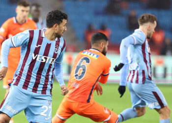 Trabzonspor Başakşehir maçı 1-1 berabere kaldı
