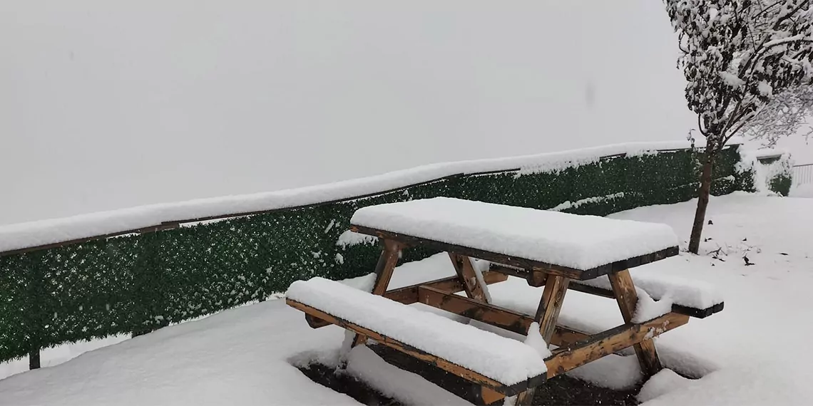 Tunceli'de kar yağışı etkili oldu