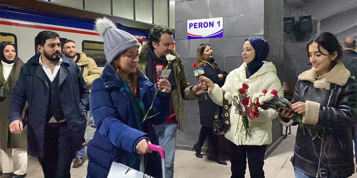 Turistik doğu ekspresi kars'a ulaştı