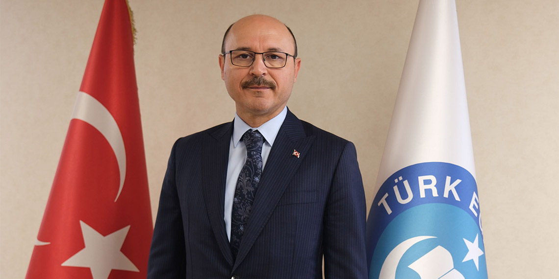 Türk Eğitim-Sen Genel Başkanı Talip Geylan, "Ülkemizde öğretmen açığı sorununu ortadan kaldırmak için 2024 yılında en az 92 bin atama yapılması elzemdir" dedi.