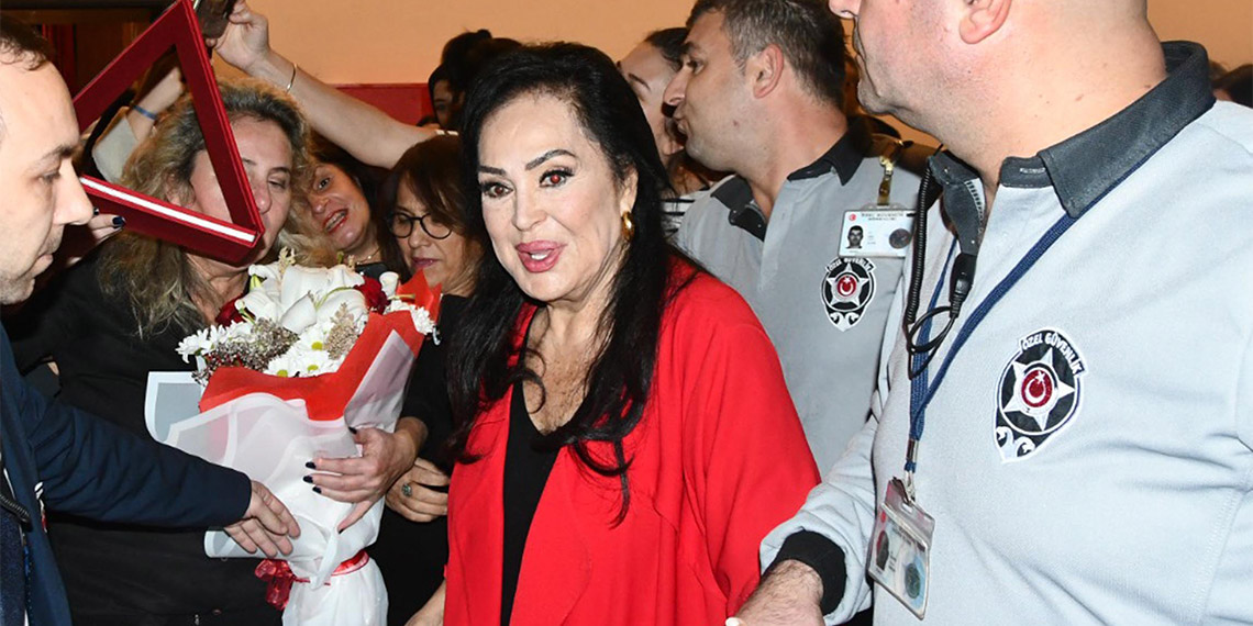 Türkan Şoray Cahit Irgat'ı anma gecesine katıldı