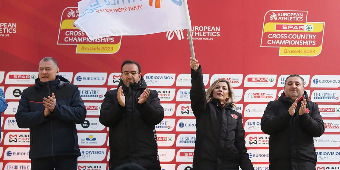 Türkiye, avrupa atletizm kros şampiyonası için bayrağı devraldı