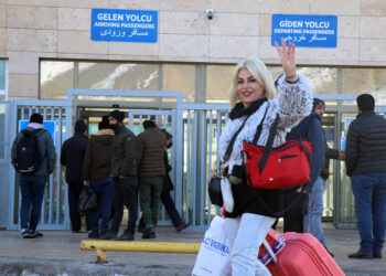 İranlı turistler yeni yıl için Van'a akın ediyor