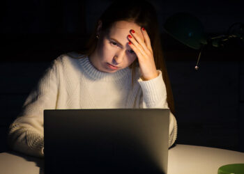 İki yazar ve gecenin sessizliği