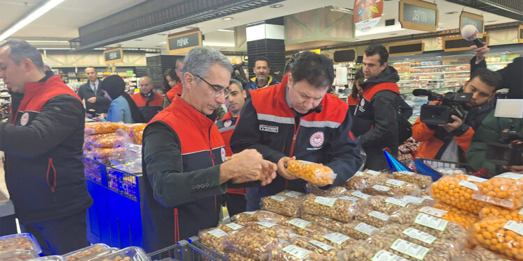 Yılbaşı öncesi 81 ilde market ve restoranlara denetim