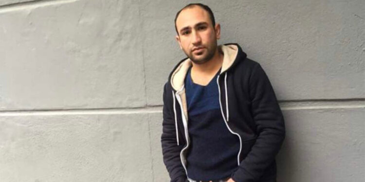 Başakşehir'de kamyonun çarptığı motokurye hayatını kaybetti